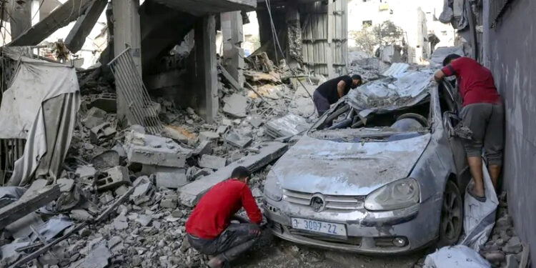 غزہ : اسرائیلی بم باری سے 24 گھنٹوں میں 90 فلسطینی جاں بحق