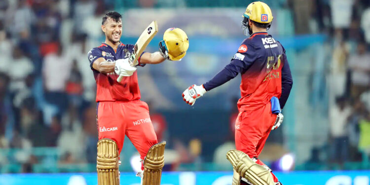 ایک سیزن میں گھر کے باہر سات میچ جیتنے والی پہلی ٹیم بنی رائل چیلنجرس بنگلور