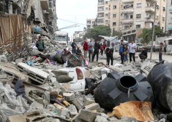 غزہ: اسرائیلی فوج کی پناہ گزین اسکول پر بمباری، 40 فلسطینی شہید