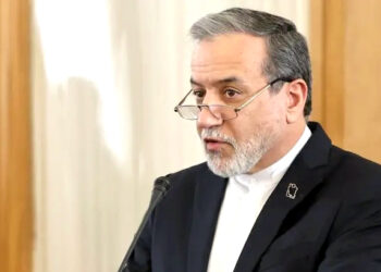 ایرانی وزیرخارجہ نے امریکہ کو جوہری معاہدہ نہ کرنے کی دھمکی دی