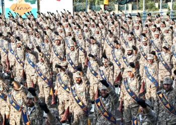 کسی بھی دشمنانہ کارروائی کا جواب دینے  کو تیار ہیں،پاسداران انقلاب کا انتباہ