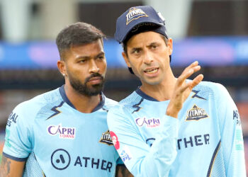 پانڈیا اور نہرا پر آئی پی ایل کے ضابطہ اخلاق کی خلاف ورزی پر جرمانہ عائد