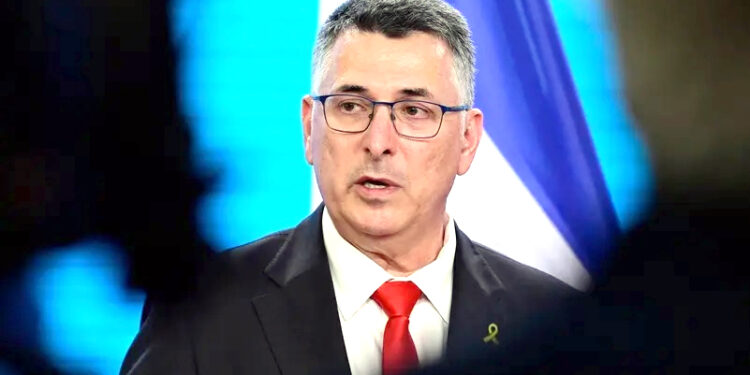 اسرائیلی وزیرخارجہ کاایران کے جوہری پروگرام کو دو سال پیچھے دھکیل دینے کا دعویٰ