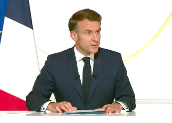 فرانس نے مشرق وسطیٰ کی بگڑتی صورتحال کیلئے ایران کو ذمہ دار قرار دیا، اسرائیل کی حفاظت کرنے کی یقین دہانی