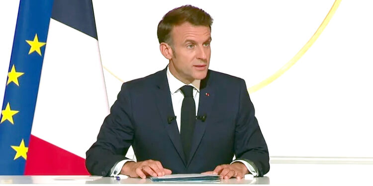 فرانس نے مشرق وسطیٰ کی بگڑتی صورتحال کیلئے ایران کو ذمہ دار قرار دیا، اسرائیل کی حفاظت کرنے کی یقین دہانی