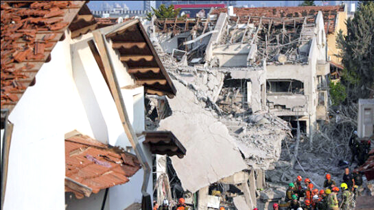 ایرانی حملوں سے تل ابیب، بیت یام کھنڈر بن گئے