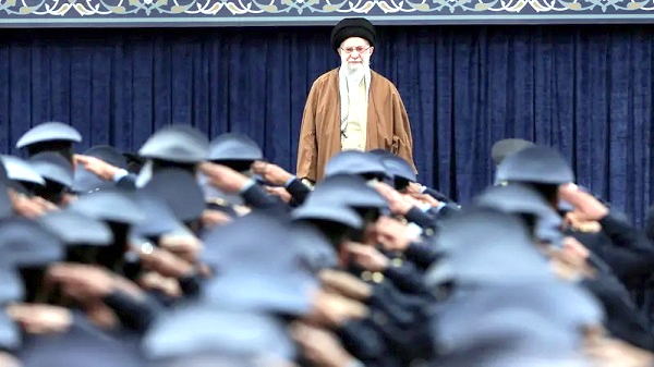 ایرانی سپریم لیڈرخامنہ ای زیرزمین نامعلوم پناہ میں منتقل