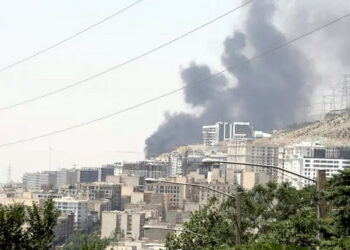 اسرائیل کا ایران کے چھ ہوائی اڈوں پر حملہ، پاسداران انقلاب کے 10 اہلکار ہلاک