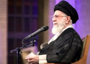 علی خامنہ ای نے امریکی تجاویز ایرانی مفادات کے خلاف قرار دیا، یورینیم افزودگی معطل کرنے سے انکار