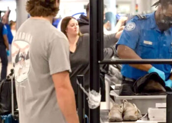 امریکی ہوائی اڈوں پر سکیورٹی سکریننگ کے دوران جوتے اتارنے کی شرط ختم