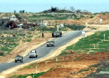 حماس کے جوابی حملے میں تین اسرائیلی فوجی ہلاک، نیتن یاھو اور عسکری قیادت پر سخت تنقید