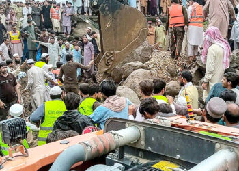 طوفانی بارش اور بادل پھٹنے سے 307 افراد کی موت