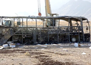 مسافر بس کو حادثہ میں 25 افراد ہلاک