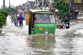پاکستان، ماحولیاتی تبدیلیوں کے شدید نتائج کا سامنا کر رہا ہے