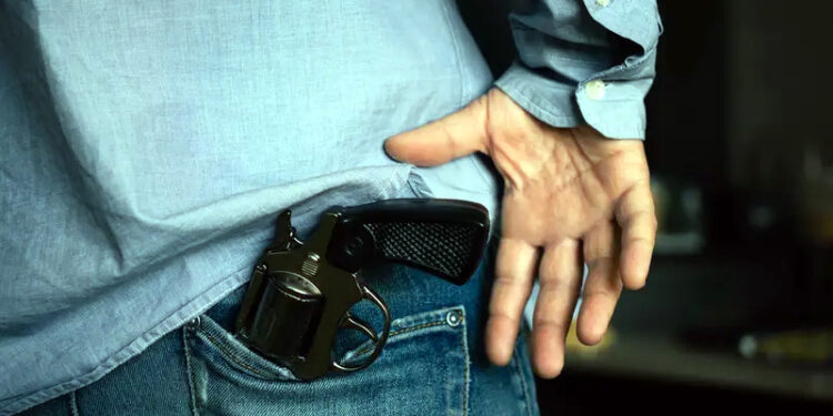 پولیس افسر نے اپنے خاندان کو قتل کر کے خودکشی کر لی