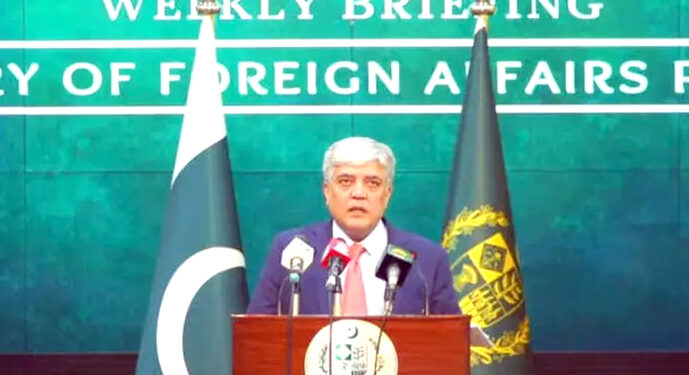 چین میں شہباز شریف اور نریندر مودی کے درمیان کوئی ملاقات طے نہیںـ:شفقت