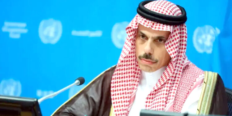 فلسطینیوں کو بے مثال نسل کشی کا سامنا ہے: سعودی وزیر خارجہ