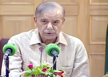 پانی ذخیرہ کرنے کی صلاحیت اور ڈیمز کی گنجائش بڑھانا وقت کی ضرورت ہے:وزیراعظم