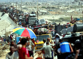 اب تک غزہ سے 4 لاکھ افراد کی نقل مکانی