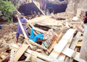 پہاڑوں سے پتھر گرنے کا خوف