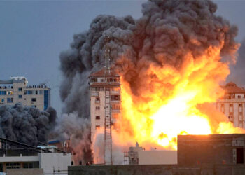 غزہ پر اسرائیلی فوج کی بمباری