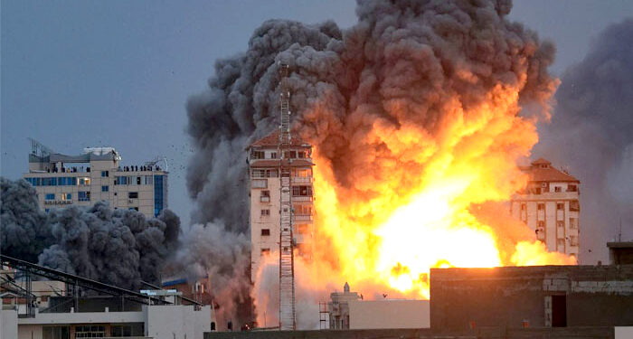 غزہ پر اسرائیلی فوج کی بمباری