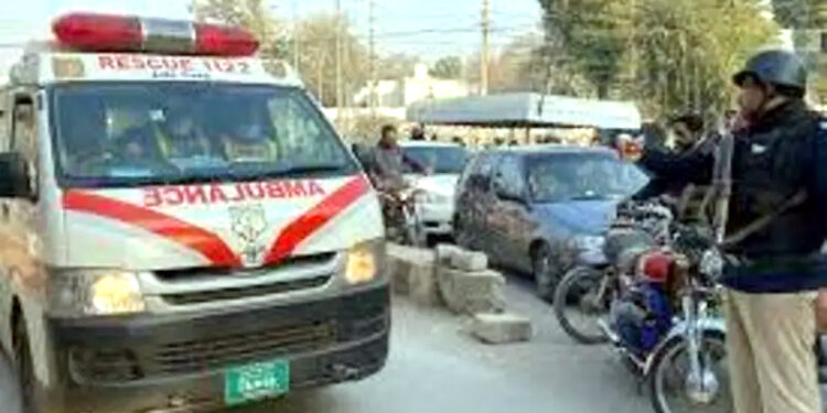 کرم میں مسافر گاڑی پر فائرنگ