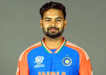 پنت ہندوستان لوٹے ، ممبئی میں طبی ماہرین سے رابطہ