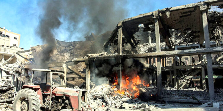 غزہ پر اسرائیلی فوج کے حملوں میں 50 افراد شہید