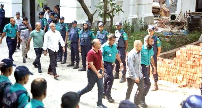 ڈھاکہ کی عدالت نے جبری گمشدگی کے مقدمے میں 15 اعلیٰ فوجی افسران کو جیل بھیج دیا