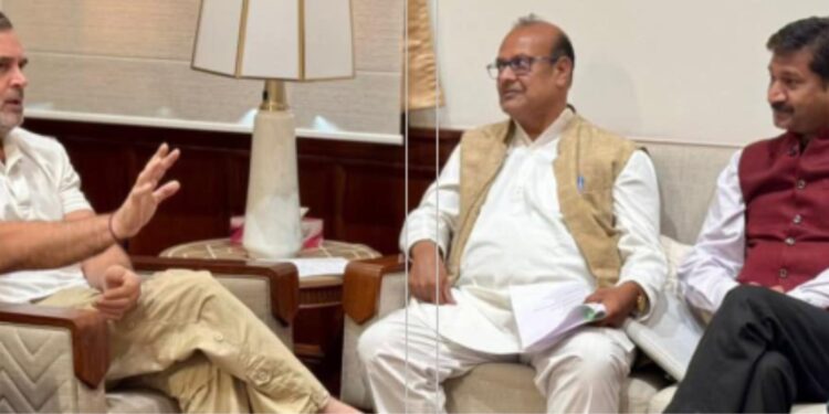 ’’چھوٹے تاجر نوکر شاہی کی زنجیروں میں پھنسے ہوئے ہیں‘‘:راہل گاندھی