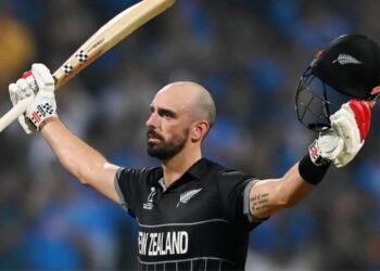 ڈاریل مچل کے ہندوستان کے خلاف ایک روزہ کرکٹ میں500 رن مکمل