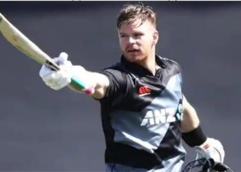 ٹونٹی ٹونٹی بین الاقوامی کرکٹ میں گلین فلپس کے چھکوں کی سنچری