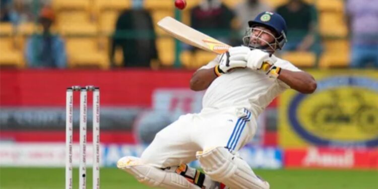 سرفراز خان کا دھماکہ: 75 گیندوں پر 157 رنز،مشیر بھی چلے، ممبئی کا 444 رنز کا ہمالیائی اسکور