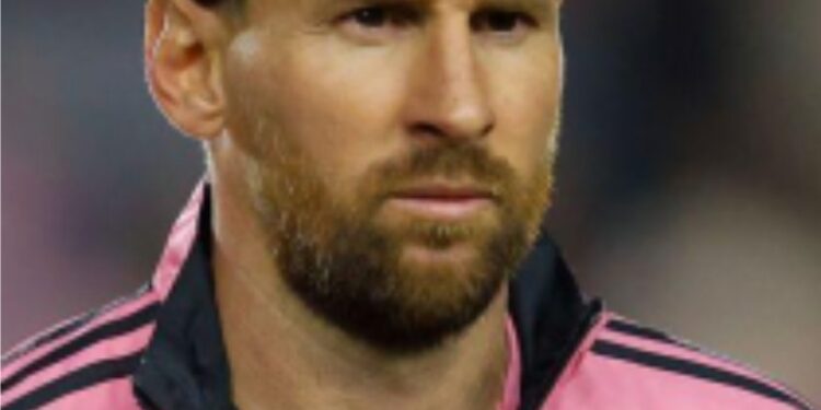 میسی کے لیے ‘بلینک چیک تیار: سعودی کلب الاتحاد  کی فٹ بال کی تاریخ کی سب سے بڑی پیشکش