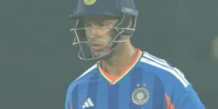 شیوم دوبے کی ہندوستان کیلئے تیسری سب سے تیز نصف سنچری