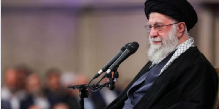 خامنہ ای کی طرف سے ملک گیر احتجاجات کی مذمت