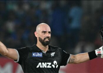 ڈاریل مچل کے نیوزی لینڈکیلئے تین میچوں کی سریز میںسب سے زیادہ رن