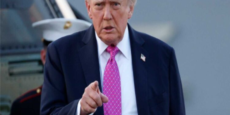 وینزویلا 3 سے 5 کروڑ بیرل تیل امریکہ کو منتقل کرے گا: ٹرمپ