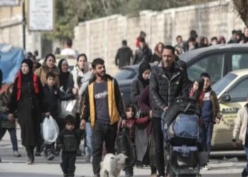 شام نے حلب میں شہریوں کو محفوظ علاقوں تک نکالنے  کے لیے دو انسانی راہداریاں دوبارہ کھول دیں