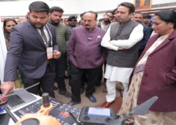 نوجوان صرف ’نوکری تلاش کرنے والا‘ نہیں بلکہ ’نوکری دینے والا‘ بھی بن رہا ہے: ریکھا گپتا