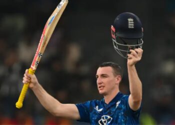 ہیری بروک کی ایک روزہ بین الاقوامی کرکٹ میں سب سے بڑی اننگ