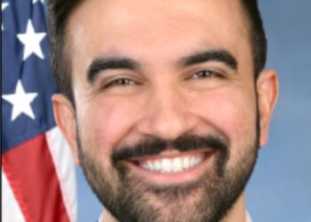 زہران ممدانی کا قرآن پر ہاتھ رکھ کر نیویارک کے میئر کا حلف