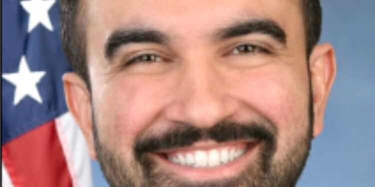 زہران ممدانی کا قرآن پر ہاتھ رکھ کر نیویارک کے میئر کا حلف