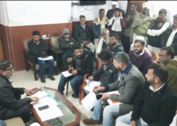 سینیئر لیڈرآفتاب احمد کی عہدیداروں کے ساتھ میٹنگ،دیہی ترقیاتی کاموں کو تیز کرنے پردیا زور