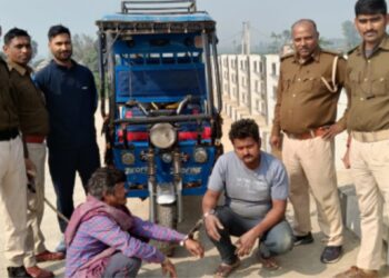 کٹیہار میں 41.800 لیٹر غیر قانونی شراب کے ساتھ دو ملزمان گرفتار