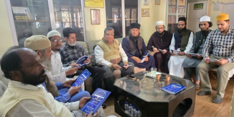 تعلیم کے فروغ کے لیے خانقاہ پیر دمڑیا شاہ میں تاریخی کانفرنس کا اعلان