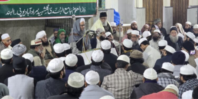 جامع الہدیٰ گلشہید مرادآباد میں جلسہ دستار بندی