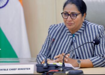 راجدھانی میں آلودگی اور ٹریفک جام کا جلد حل : ریکھا گپتا