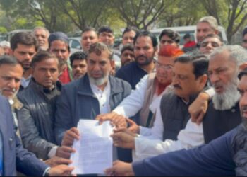 بی جے پی نہ صرف منریگا بلکہ غریب مزدوروں کو بھی کمزور کر رہی ہے: جتیندر بگھیل